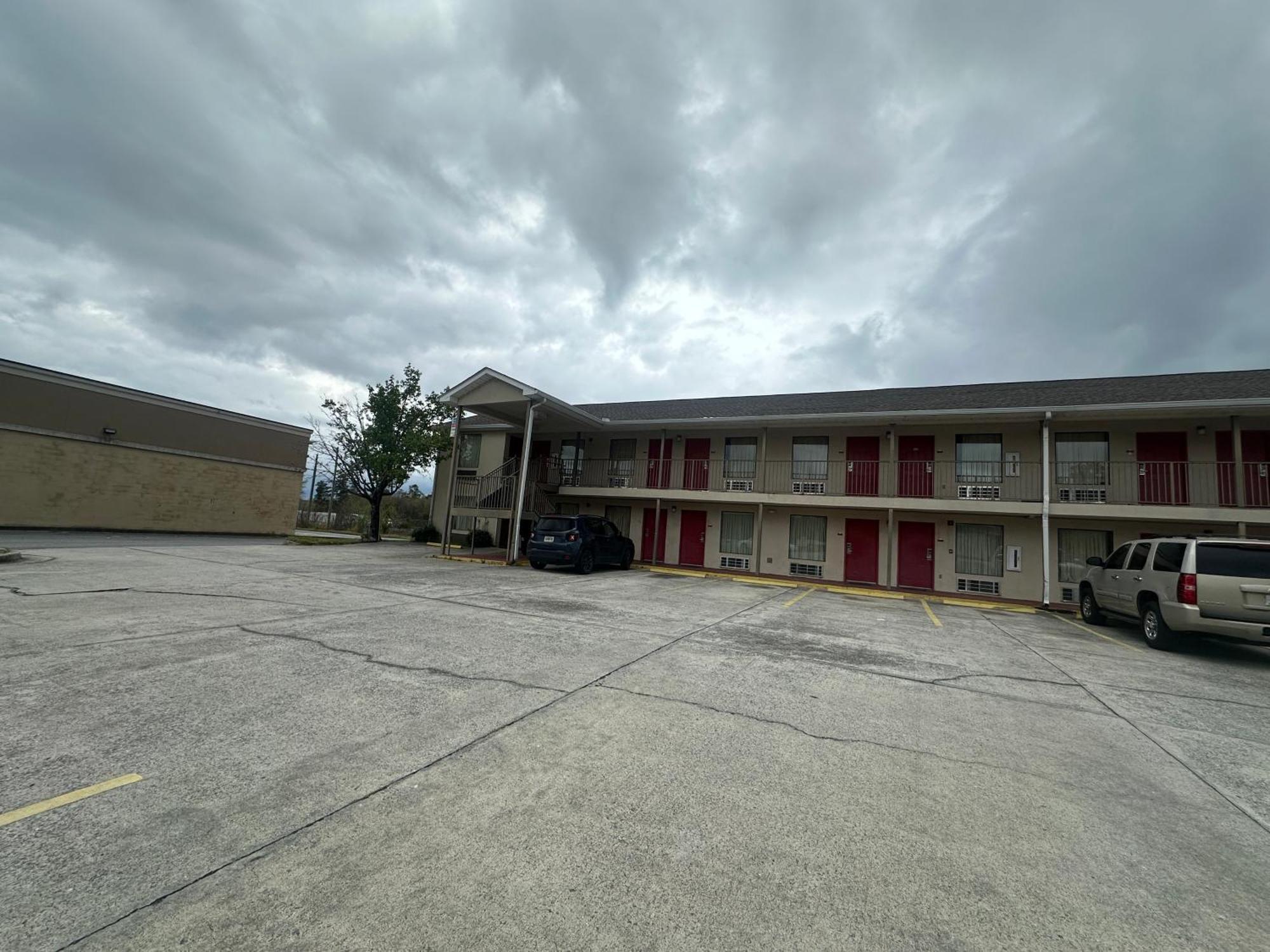 Oyo Hotel East Macon I-75 Exterior photo