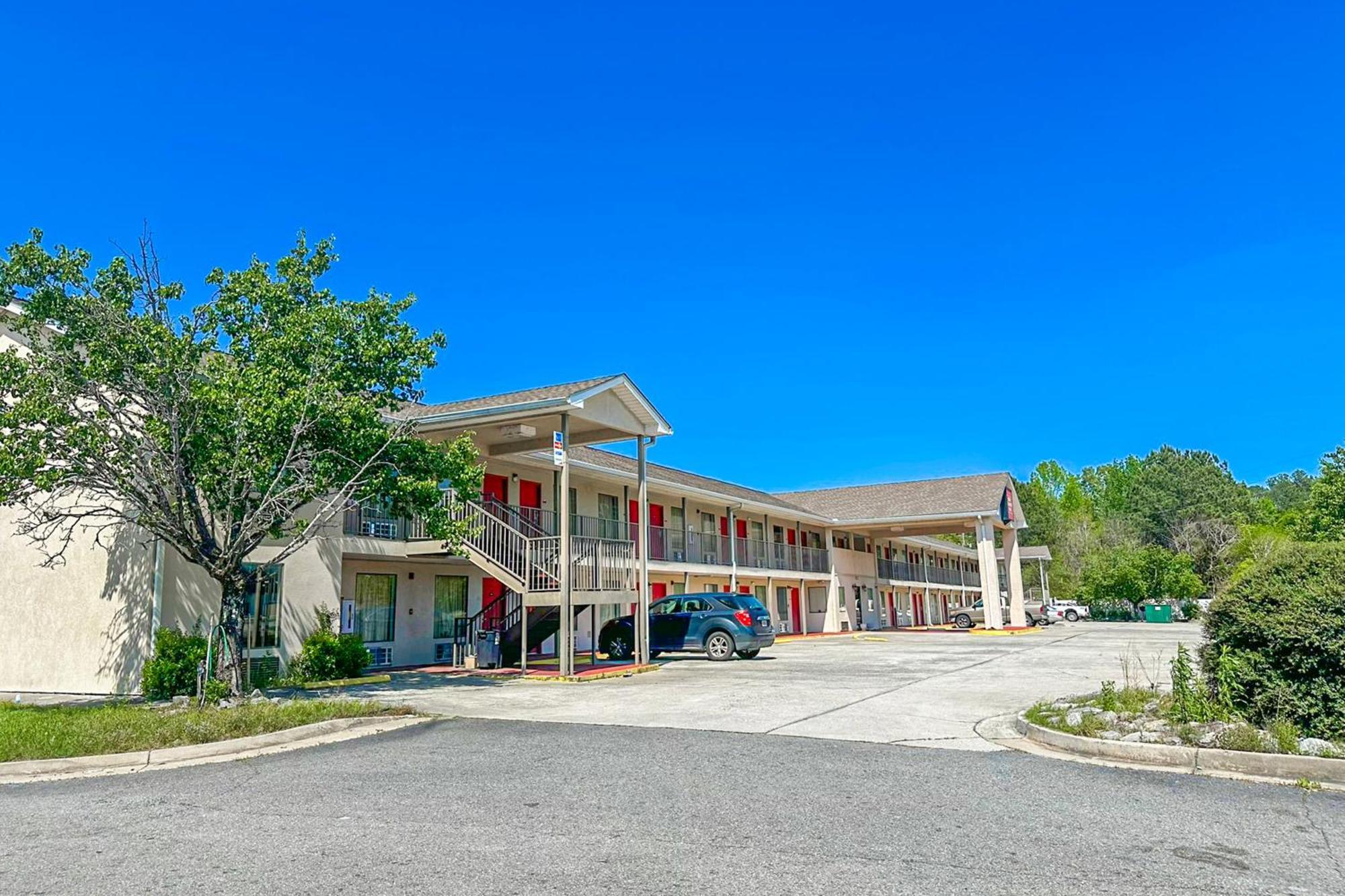 Oyo Hotel East Macon I-75 Exterior photo