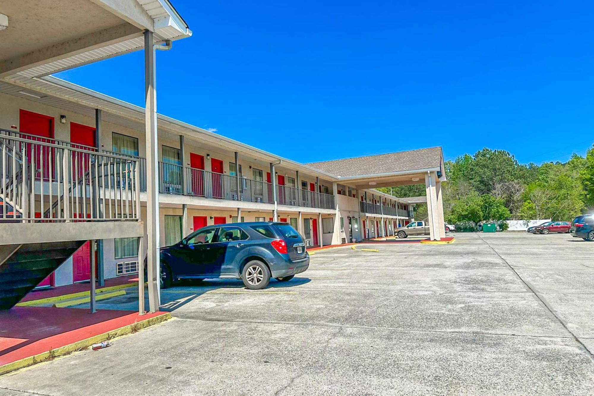 Oyo Hotel East Macon I-75 Exterior photo